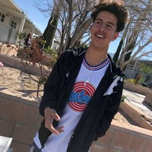 Meet your Posher, Kenny